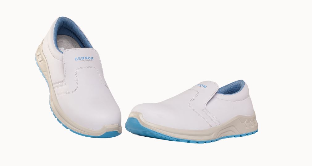 0678070810-37 CIPELA N S2 MOCCASIN BIJELA 37